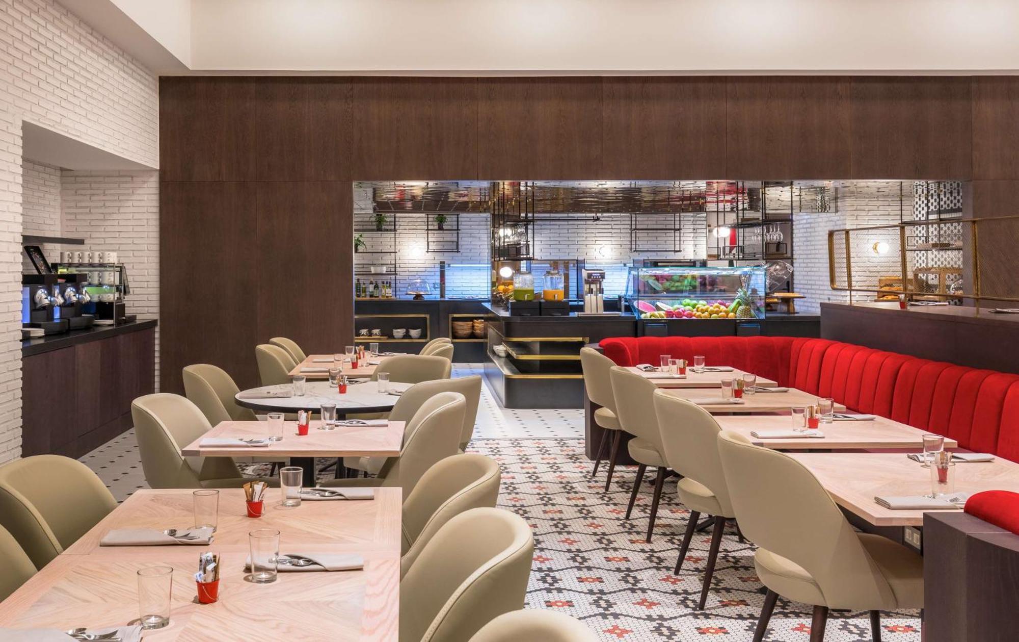 Canopy By Hilton Castellana 4* Madri